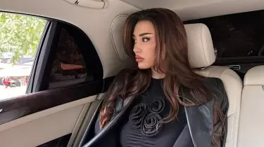 Сәбина Алтынбекова ажырасқаннан кейін жанкүйерлерден көмек сұрады (ВИДЕО)