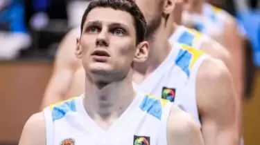 Қазақстан құрамасының ойыншысы шенеунікке айтқан сөзі үшін жыл соңына дейін алаңнан шеттетілді