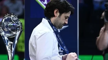 "Қайраттың" бас бапкері Чемпиондар лигасындағы сәтсіздіктен кейін клубтан кетеді