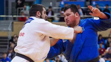 Qazaqstan Barysy Grand Slam – 2025: Финалға шыққан бір қазақ, жолы болмаған екіншісі (ВИДЕО)