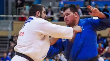 Qazaqstan Barysy Grand Slam – 2025: Финалға шыққан бір қазақ, жолы болмаған екіншісі (ВИДЕО)