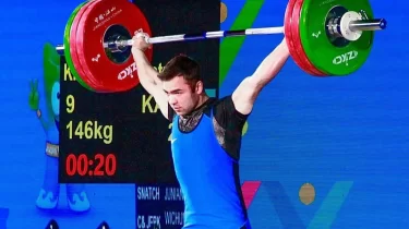 Қазақстан ауыр атлетикадан Азия чемпионатының алғашқы медалін иемденді (ВИДЕО)