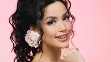 Ақбота Сейітмағамбет жаңа үйін көрсетті (ВИДЕО)