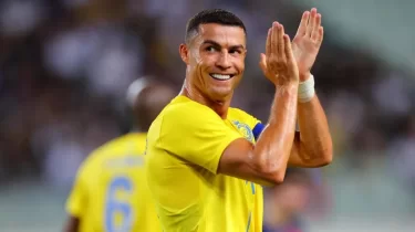 Мессиді шаң қаптырды! Роналду жылдық табыс бойынша рекорд орнатты