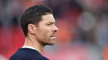 48 миллион еуроға алынған қорғаушы Хаби Алонсоға ұнамады