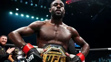 Қазақстандық файтер UFC экс-чемпионымен жекпе-жекке шығады