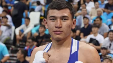 Допинг үшін шеттетілген қазақстандық боксшы Өзбекстан өкілін нокаутпен жеңді (ВИДЕО)