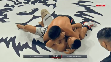 Қайрат Ахметов пен Генри Сехудо Астанада өзара мықтыны анықтады (ВИДЕО)