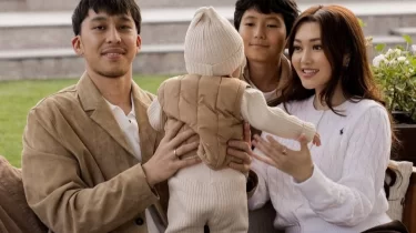 "Мені жыл сайын перзентханаға апарады": Ерке Есмахан отбасындағы RaiМ-ның рөлін ашық айтты (ВИДЕО)