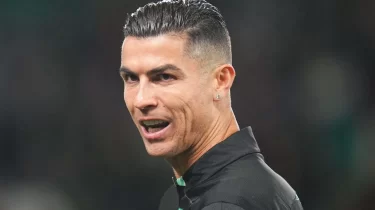 Криштиану Роналду жаңа келісімшартқа қол қойды