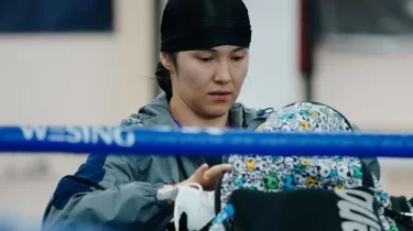 Кездейсоқ сәт желіні шулатты: Назым Қызайбайдың бейнежазбасы таралып кетті (ВИДЕО)