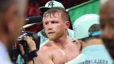 Қазақтың жойқын соққысы "Канело" Альваресті таңғалдырды (ВИДЕО)