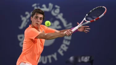 "Ролан Гарроспен" ерте қоштасқан қазақстандық теннисші Чехияда ширек финалға шықты