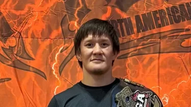 Жалғас Жұмағұлов UFC чемпионымен спарринг өткізді (ВИДЕО)