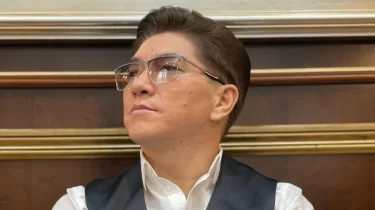 Масқара! Сәкен Майғазиевтың ұлының қуанышын көру 1380 теңге тұрады