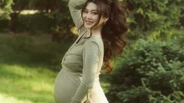 Ерке Есмахан жүрек тербеген суреттерімен желіні елжіретті (ВИДЕО)