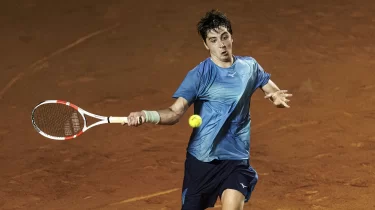 Бір сағатта құрдымға жіберді: Қазақстанның екінші ракеткасы Братиславаны шулатты