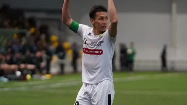 Қостанай жұрты Асхат Тағыбергенге шапан жапты (ВИДЕО)