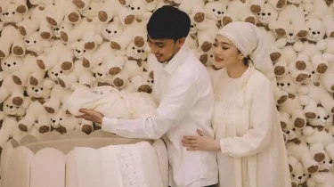 Ерке Есмахан үшінші рет ана атанды: сәбидің есімі – Райымбек Батыр (ФОТО)