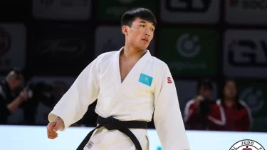 Ғұсман Қырғызбаев әлем чемпионатының ширек финалына жолдама алды (ФОТО)