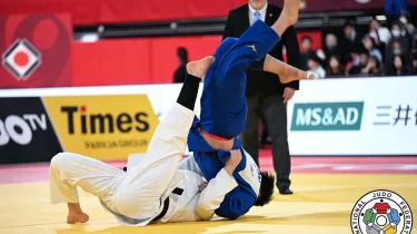 Қазақстандық дзюдошы әлемнің үздік сегіздігіне бір қадам жақындады (ВИДЕО)