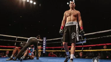 Жеңіліп көрмеген Дычко АҚШ-та кіммен жұдырықтасады?