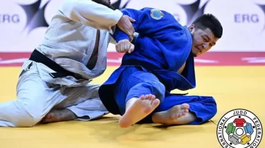 Олимпиада чемпионы қазақстандық балуанды жарыстан шығарып жіберді!