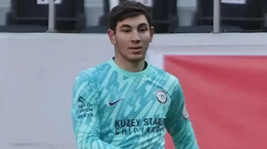 "Манчестер Юнайтед" таңдаған қақпашы енді "Шахтёрде" ойнайды