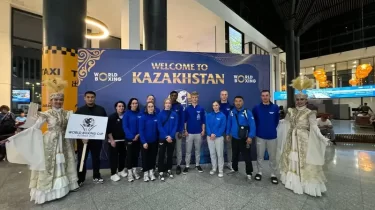 Қазақ бапкері бастаған Финляндия құрамасы Астанаға келді (ВИДЕО)