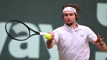 Александр Бублик әлем жұлдыздарын қиратып ATP500 турнирін ұтты (ВИДЕО)