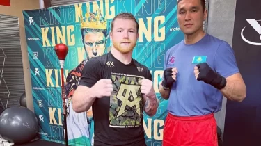 "Канело" залында жаттыққан қазақстандық боксшы келесі жекпе-жегін жариялады (ВИДЕО)