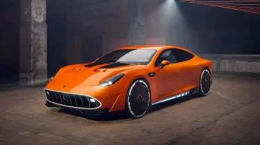 Турбина емес, тоқпен ұшады: Mercedes жаңа дәуірге аяқ басты (ФОТО)