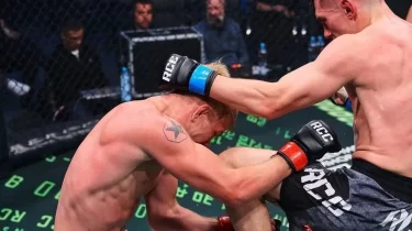 ММА файтерін тоқ ұрды (ВИДЕО)