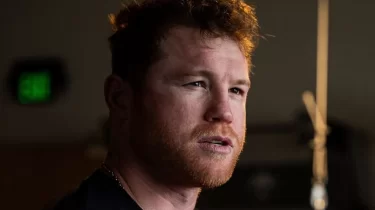 "Канело" Альварес чемпионға қарсы жекпе-жектен бас тартып мәлімдеме жасады