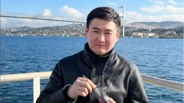 Төреғали Төреәлі сахнадан кететінін хабарлады