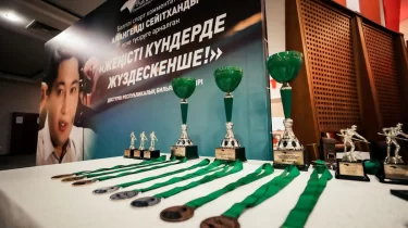 "Жеңісті күндерде жүздескенше!" - Алматыда Амангелді Сейітханның құрметіне бильярдтан турнир өтті (ВИДЕО)