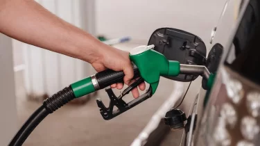 Қазақстанда жанармай бағасы рекорд жаңартты