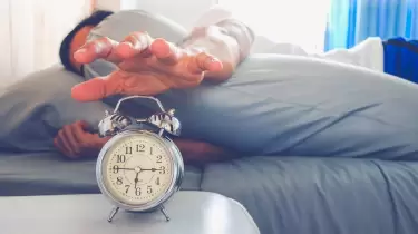 Түнде ұйықтамайсың ба? Ағзаң өзіңе қарсы жұмыс істей бастайды!
