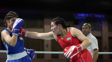 Қазақстандық боксшы өзбекстандық қарсыласын жеңді (ВИДЕО)