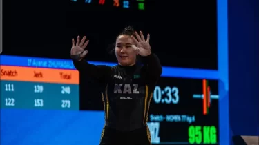 Қазақстандық ауыр атлет Азия чемпионатының қола жүлдесін иеленді (ВИДЕО)