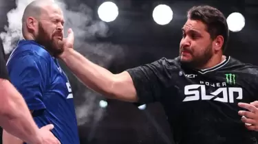 UFC президенті жанжалдан кейін қазақстандық спортшыны марапаттады