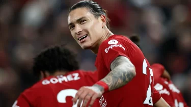 "Наполи" Дарвин Нуньеске көз тікті