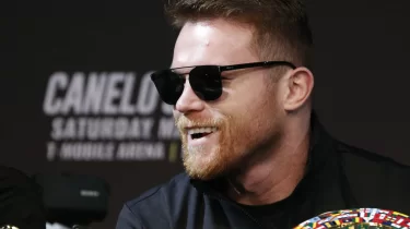 Сауль "Канело" Альварес Усиктің жеңісіне 240 миллион тікті