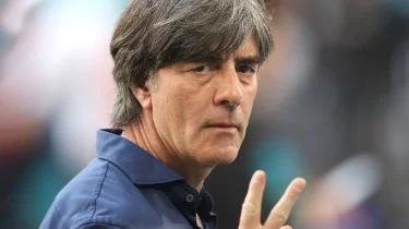 Әлем чемпионы Өзбекстан құрамасының тізгінін ұстай ма?