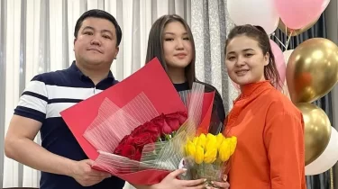 "Тұрсынбекке ақыл керек" — қыздарына ерекше талап қойған Қабатов желіде сынға қалды (ВИДЕО)