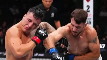 Қазақстандық файтер жанжалдан кейін UFC-дегі алғашқы жеңісіне жетті (ВИДЕО)