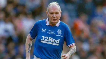 Ағылшын футболының аңызы ес-түссіз күйде табылды