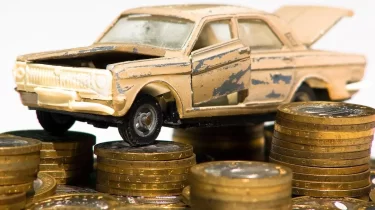 Қазақстанда 10 жылдан асқан көліктерге жеңілдік енгізіледі