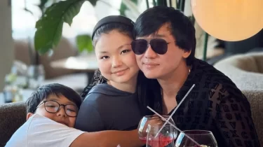 "Қалай жүріп-тұратынымды өзім білемін": Қайрат Нұртастың қызы желідегі сынға жауап берді