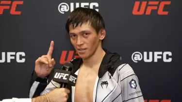 Азат Мақсұмның UFC октагонына қашан оралатыны белгілі болды